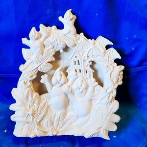 Bisque ceramic Halloween lamp